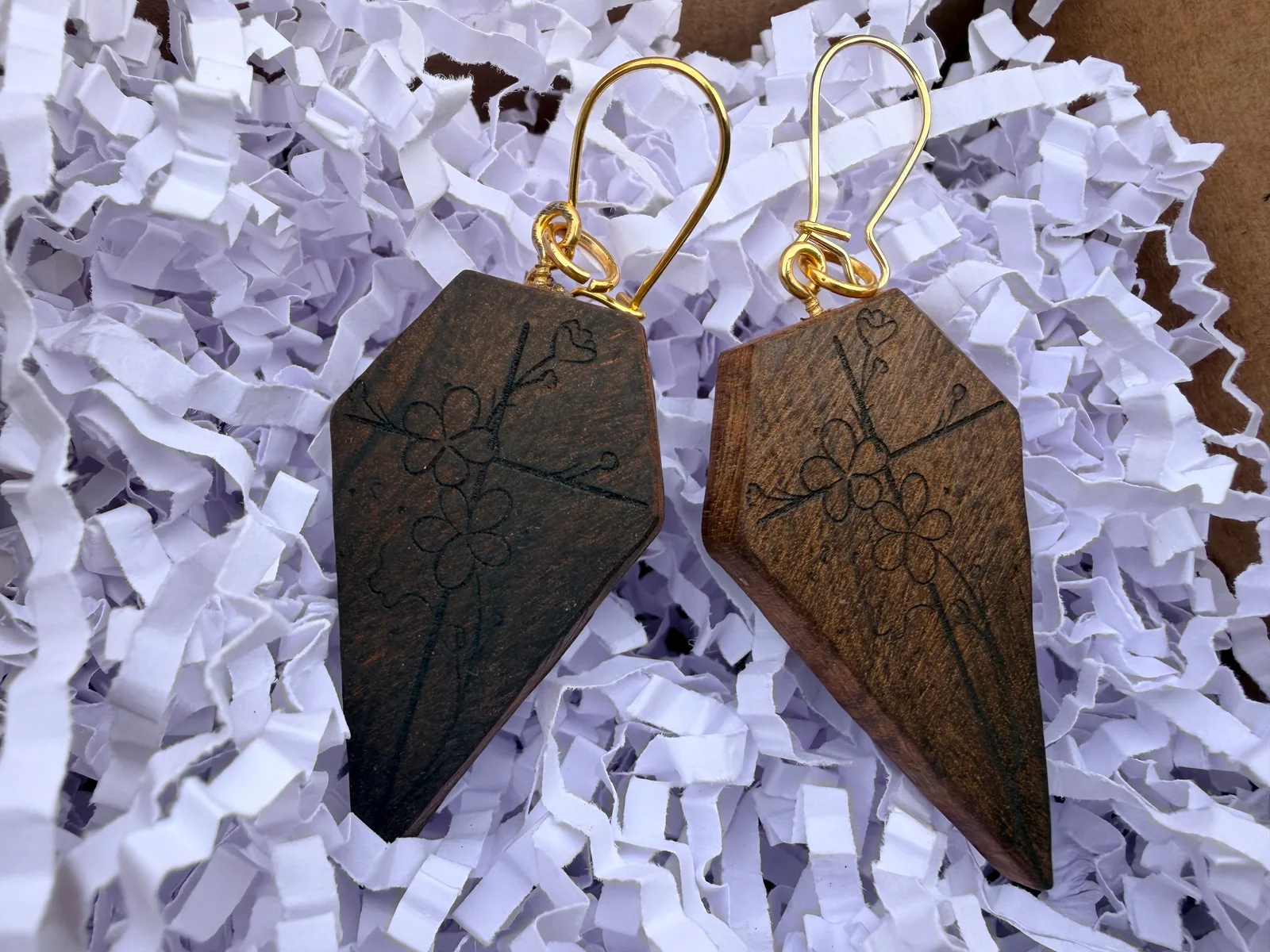 Earrings “Flower around the Cross”. 3