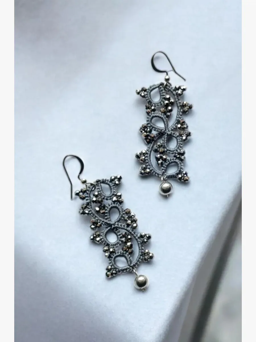 "Litera" Tatted Lace Earrings 4