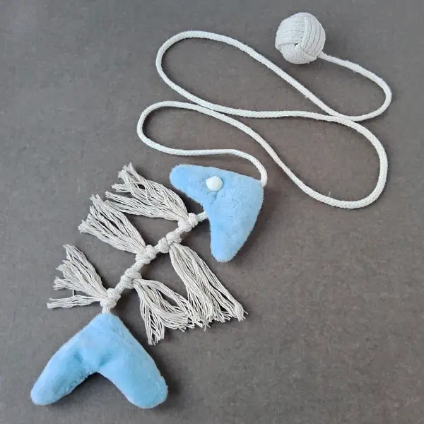 Catnip Fish Cat Toy with Rattle Ball and Crinkle Tail
