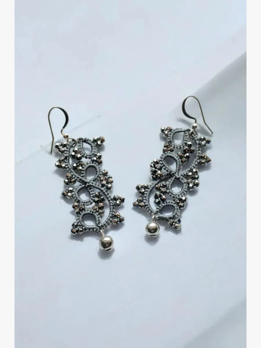 "Litera" Tatted Lace Earrings 3